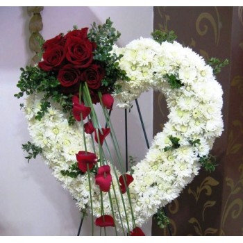 PRF WREATH 09